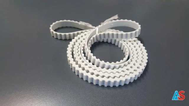 Pas zębaty PU T10/16 L3580